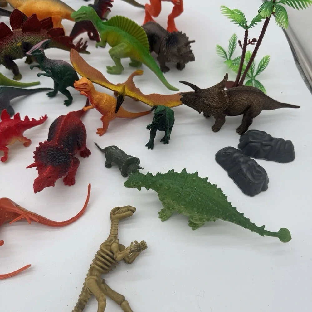 50+ Pc Dinosaur Toy Lot 48 Dinos‎ 5 Accessories Mixed Brands Vintage